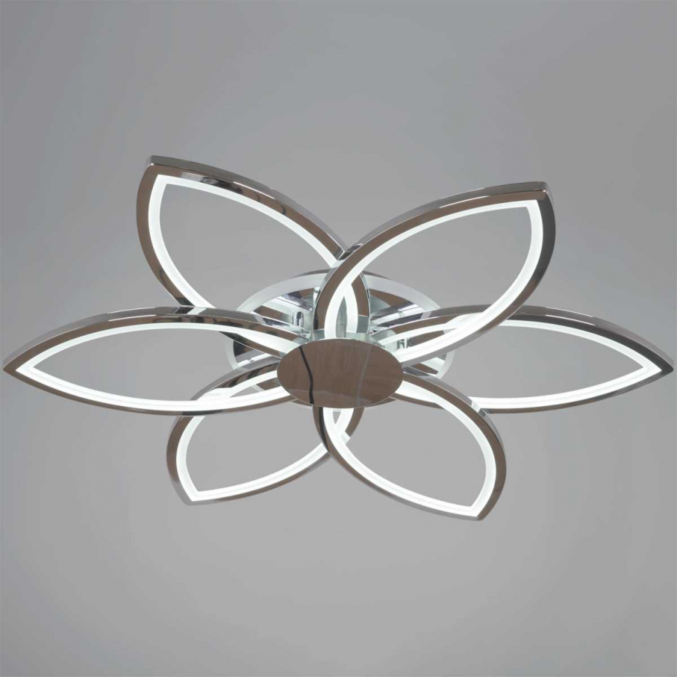 Потолочная люстра Reluce 09877-0.3-05 WH