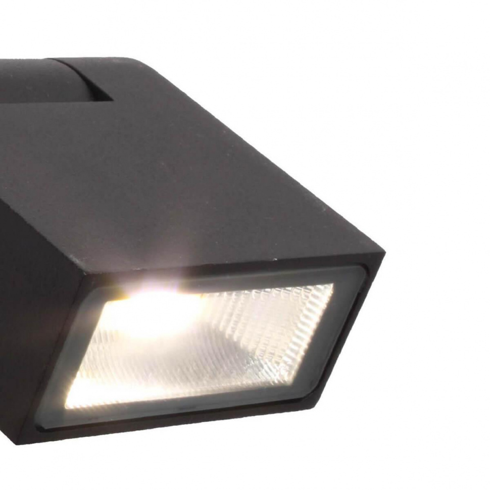 Уличный настенный светильник Favourite Visum 3024-1W