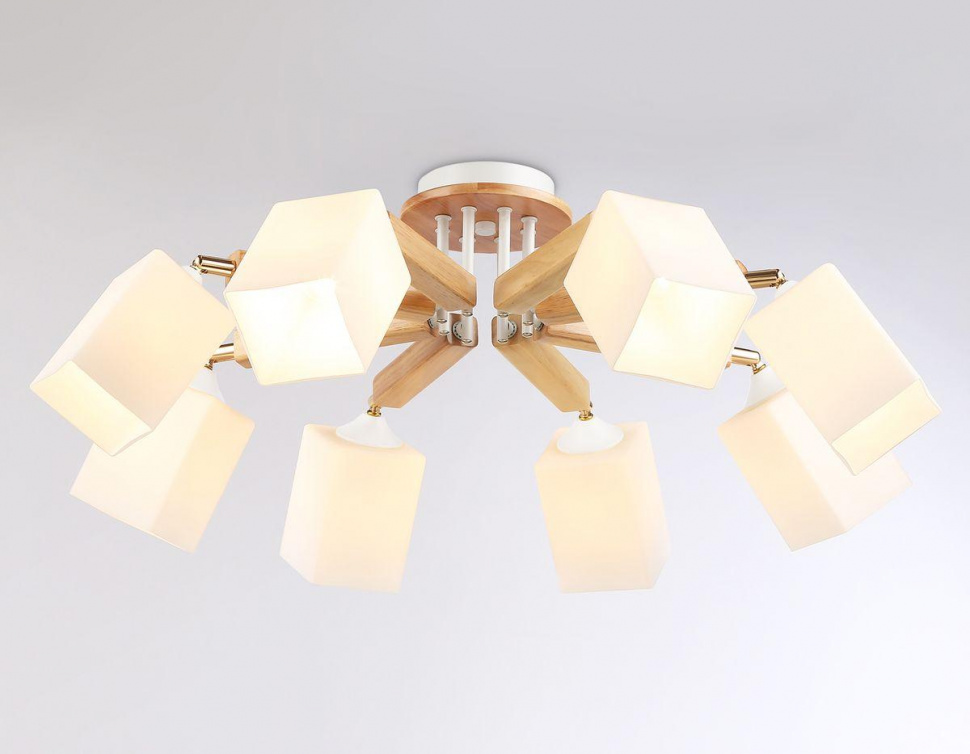 Потолочная люстра Ambrella Light Traditional TR9522