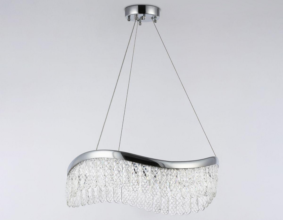 Подвесная люстра Ambrella Light Traditional TR49712